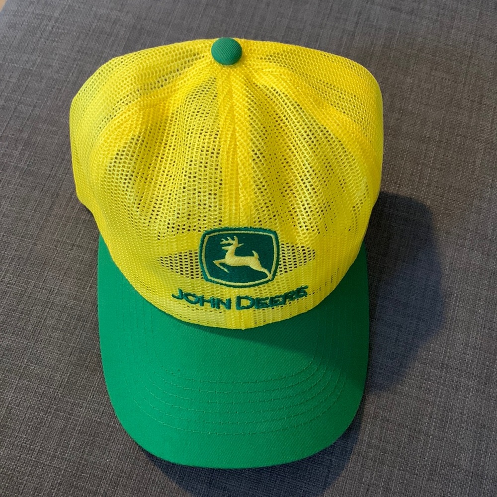 John Deere Yellow Mesh Hat NWOT